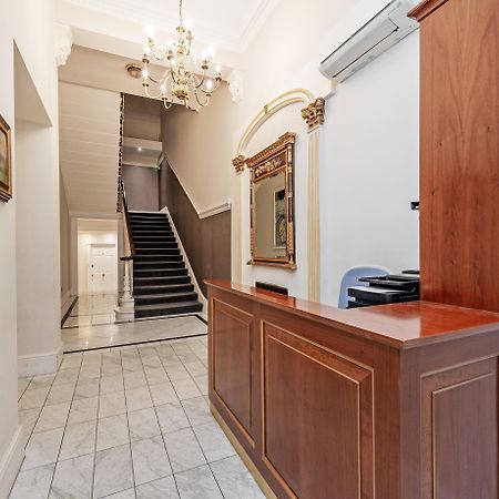 Queensgate Court Лондон Экстерьер фото