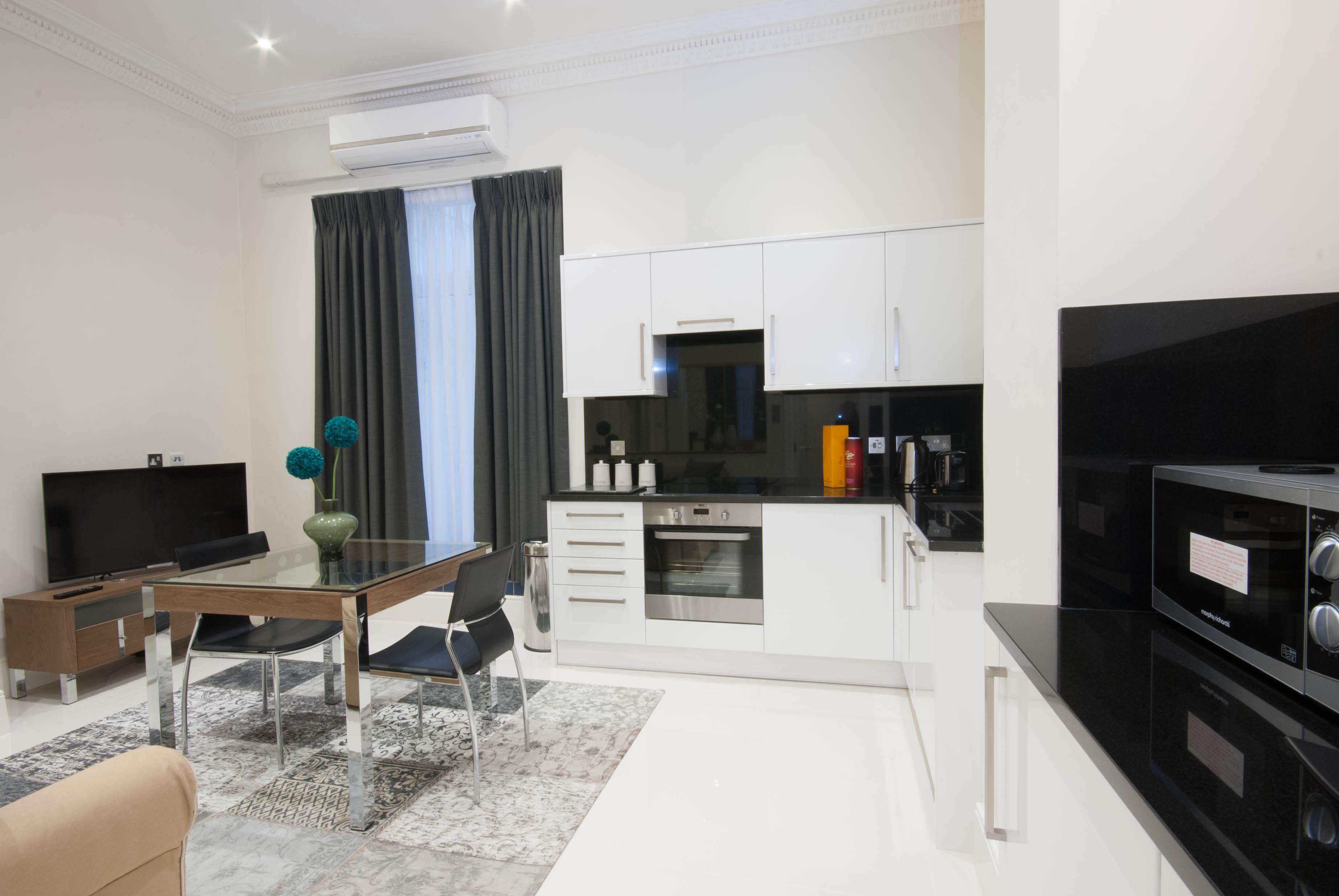 Queensgate Court Лондон Экстерьер фото