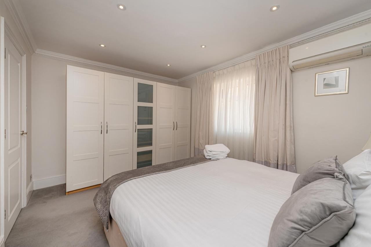 Queensgate Court Лондон Экстерьер фото